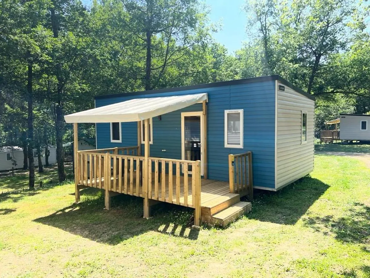 Camping Les Lacs D'Armagnac Bretagne-d'Armagnac France